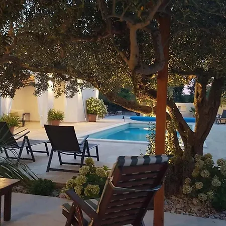 Secluded Oasis With Pool, Outdoor Kitchen, & Landscaped Terraces - Three Bedroom